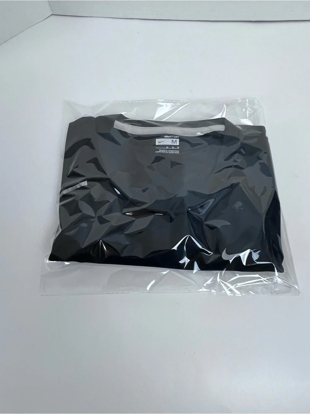 Nike FIt Dry Men's Black Long Sleeve Performance Training Shirt Size M; Running